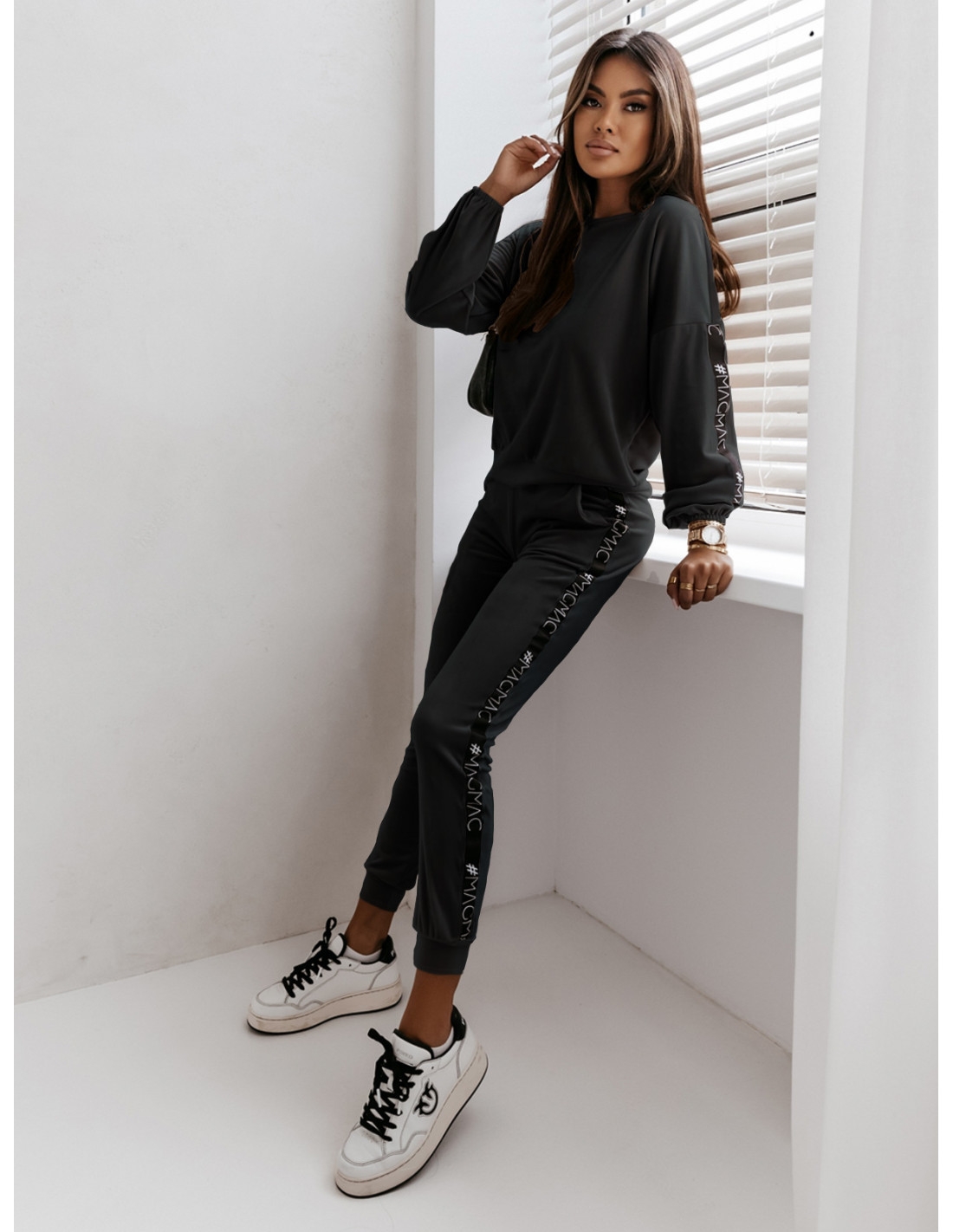 Welurowy komplet bluza+spodnie MAIA