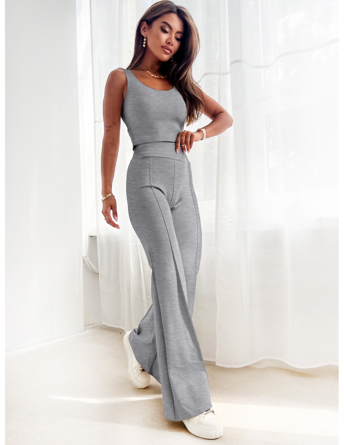Komplet crop top i spodnie dzwony modelujące VIKI