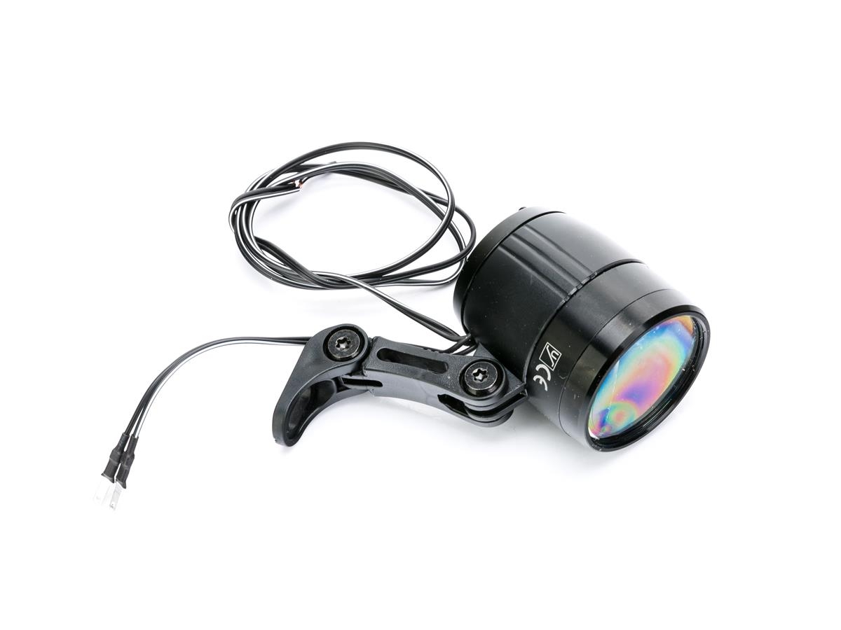Lampa przednia prądnica JY-7090 z wyłącznikiem z uchwytem 100 lux  OEM