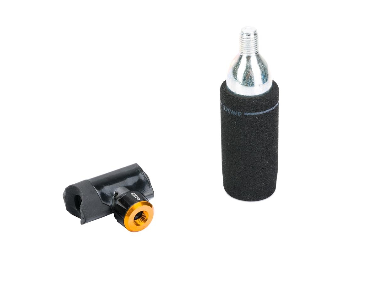 Pompka na naboje CO2  mod. AC-07 AV/FV mini, czarna AIRACE