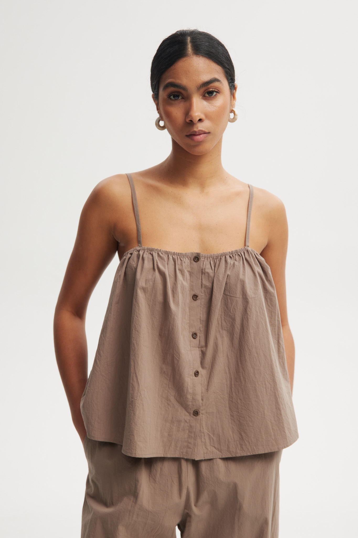 TOP PILAR TAUPE