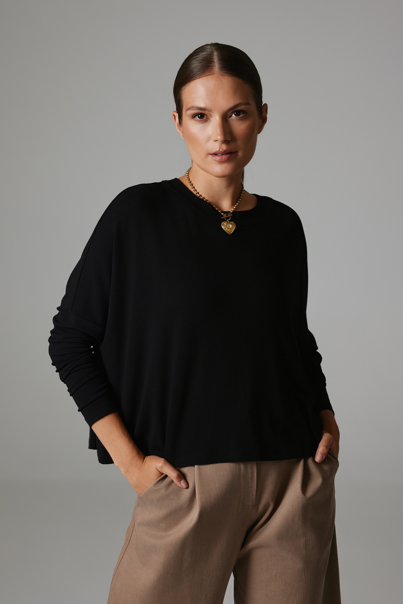 BLUZKA TELMA CZARNA