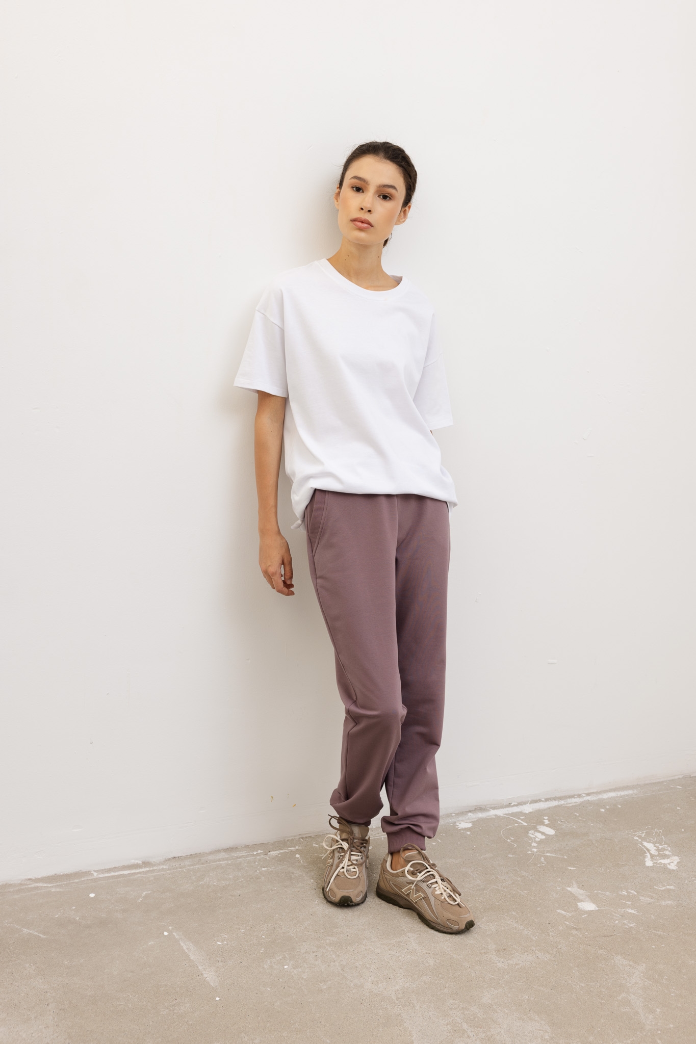 LEKKIE SPODNIE JOGGERS LAWENDOWE