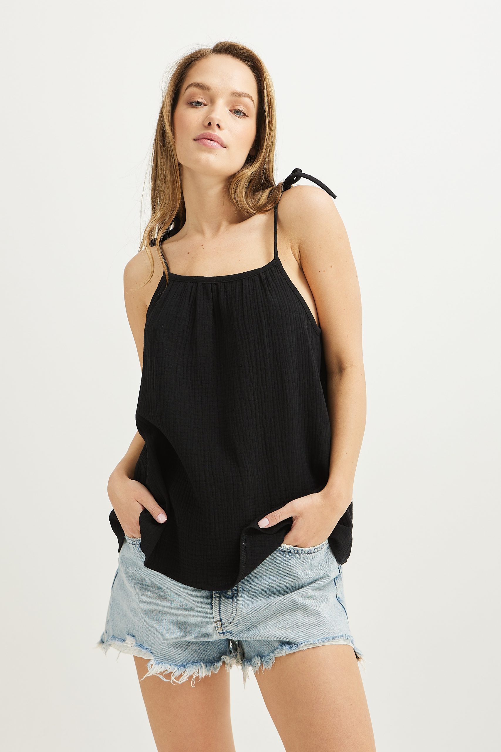 TOP MIA CZARNY