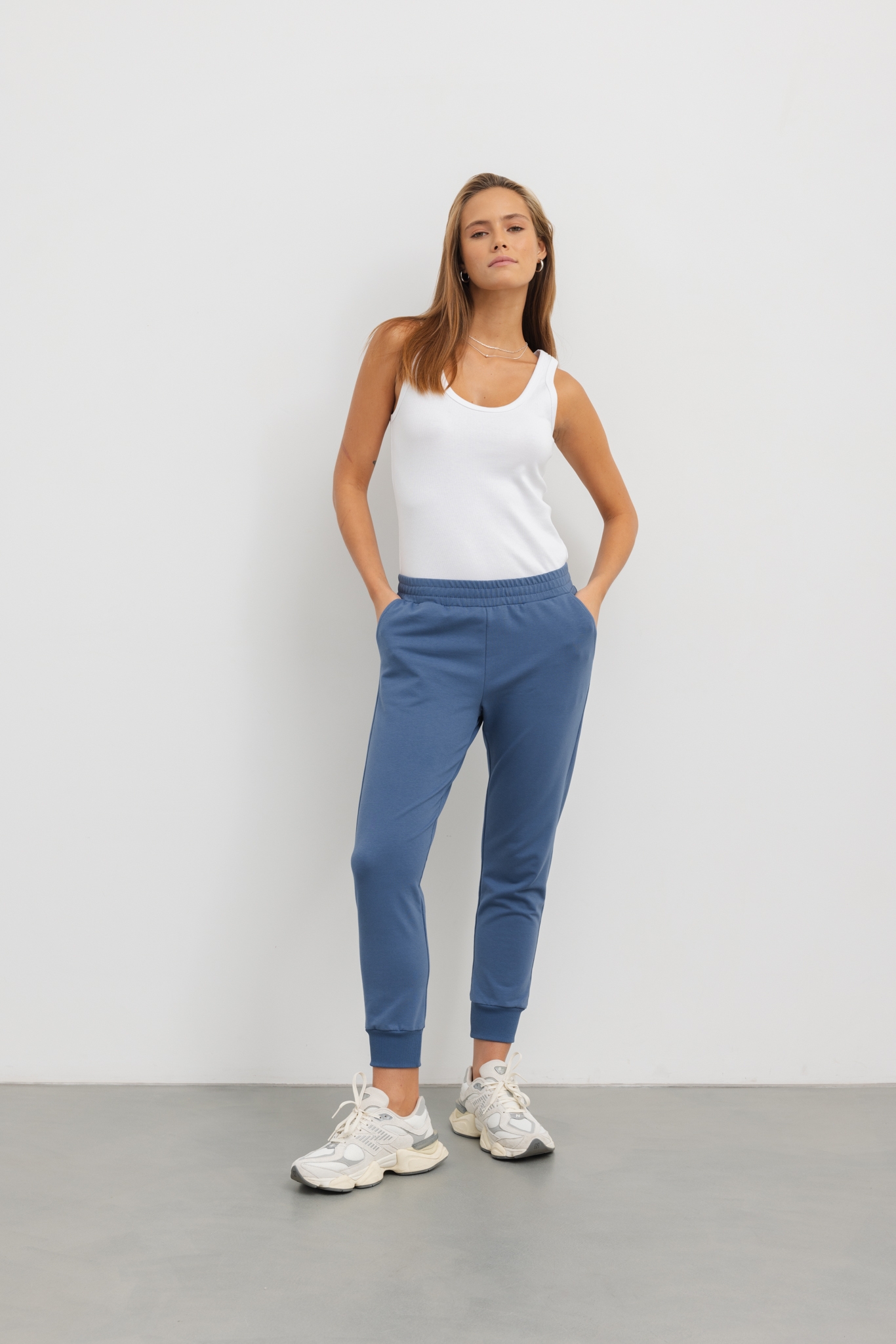 LEKKIE SPODNIE LENA DENIM