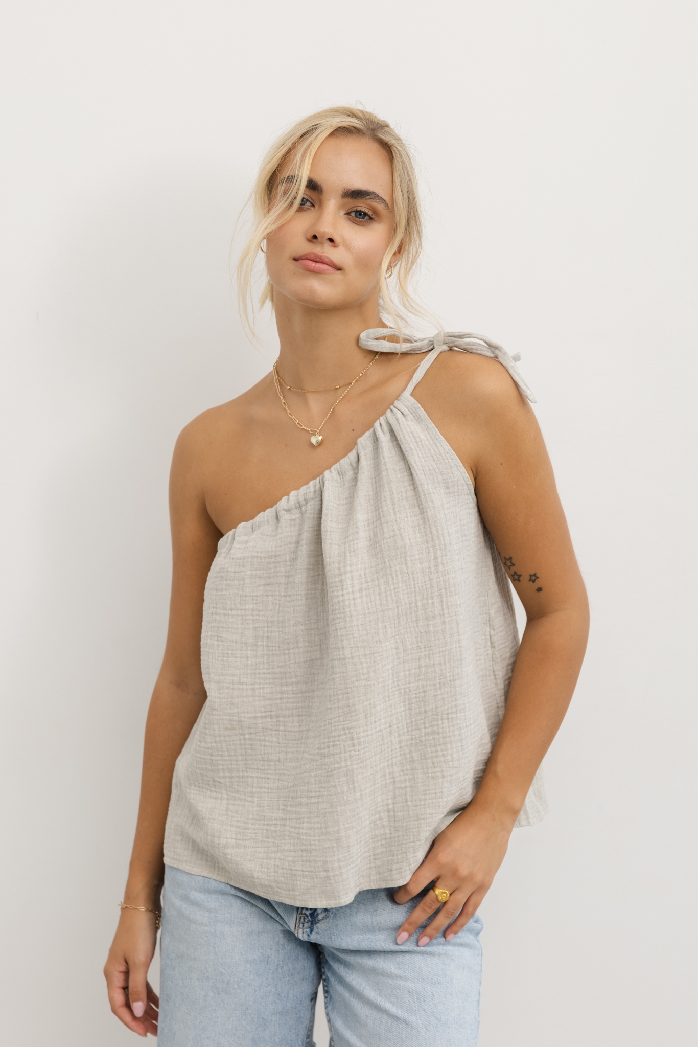 TOP HOLLY JASNO SZARY