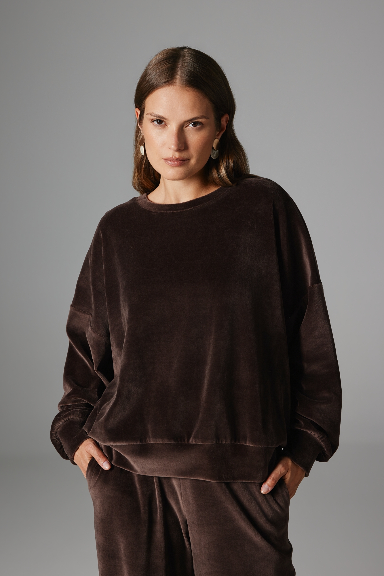 WELUROWA BLUZA PAULA CZEKOLADOWA