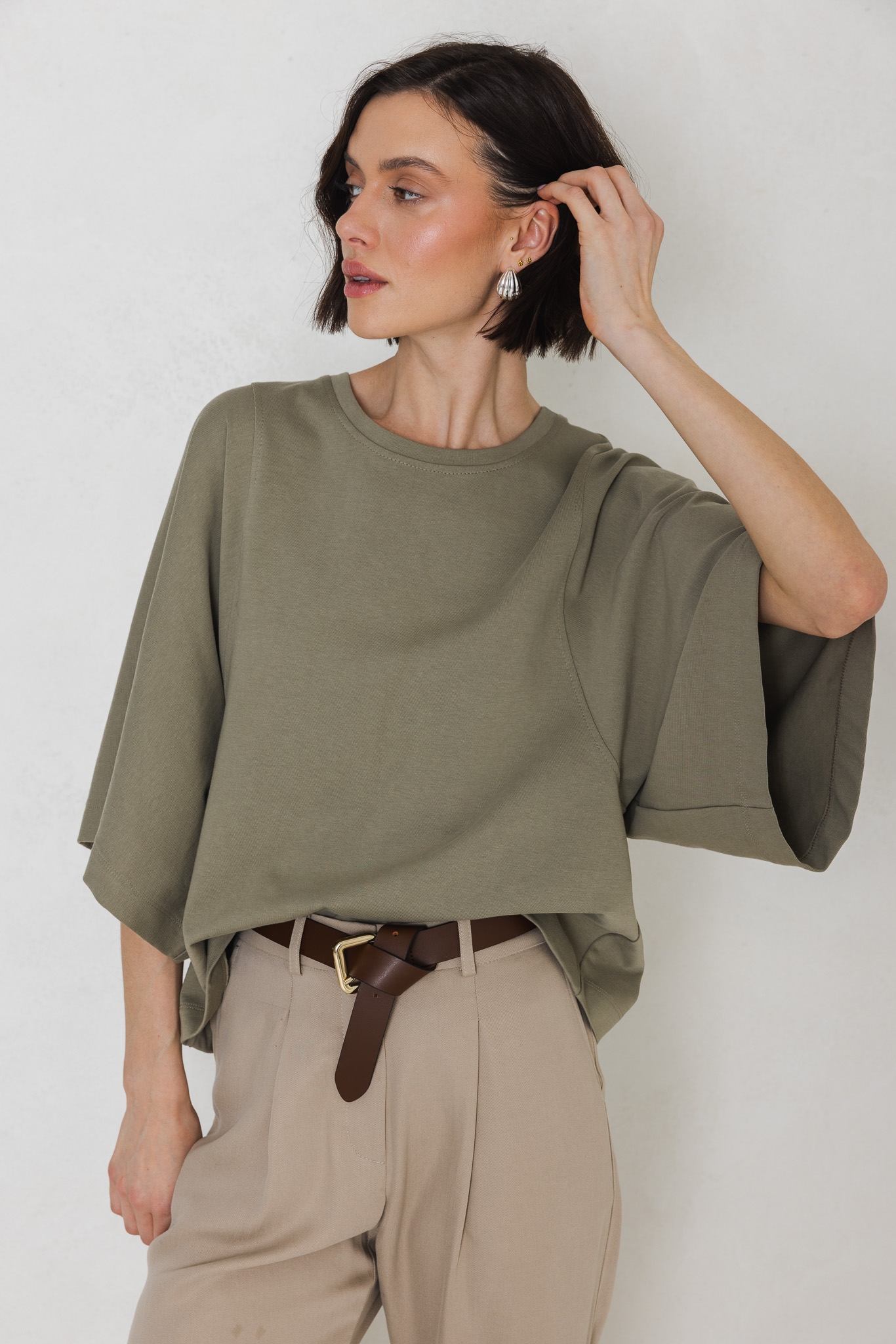 T-SHIRT LUNA OLIWKA
