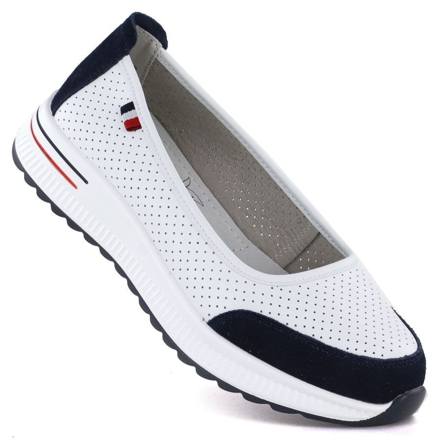 Skórzane baleriny na grubej podeszwie ażurowe białe Jezzi 7815