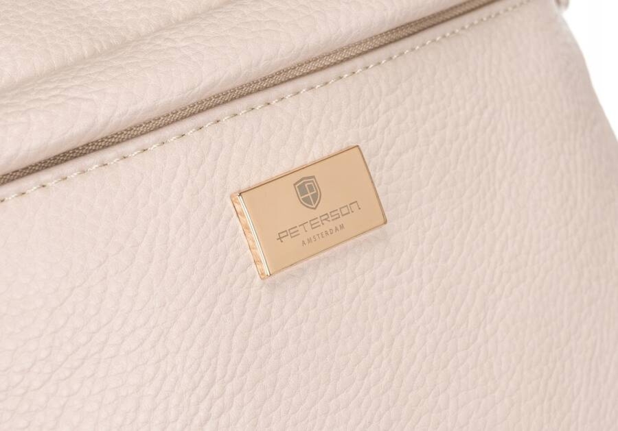 Nerka damska ze skóry ekologicznej — Peterson