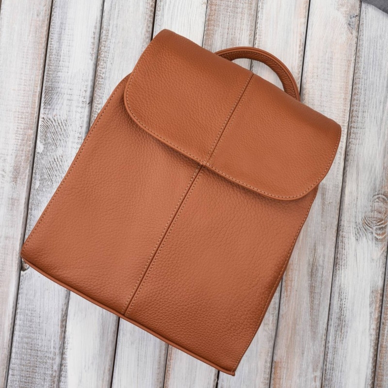 Plecaczek damski skórzany koniakowy mały plecak miejski Abruzzo ABR-42-CG