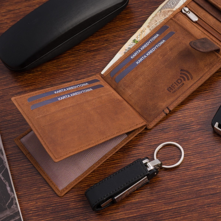 Portfel skórzany męski poziomy klasyczny brązowy RFiD Beltimore D37