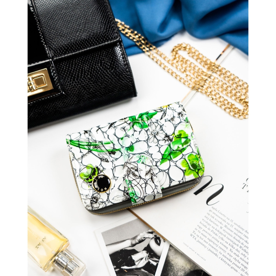 Pojemny, zielony portfel damski ze skóry naturalnej z systemem RFID PTN PH31-LFL Peterson