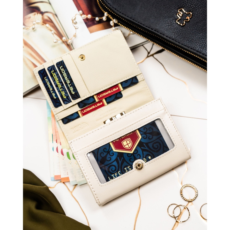 Portfel damski w kwiaty wykonany ze skóry naturalnej i ekologicznej, zamykany zatrzaskiem PTN PX30-PF2 Peterson