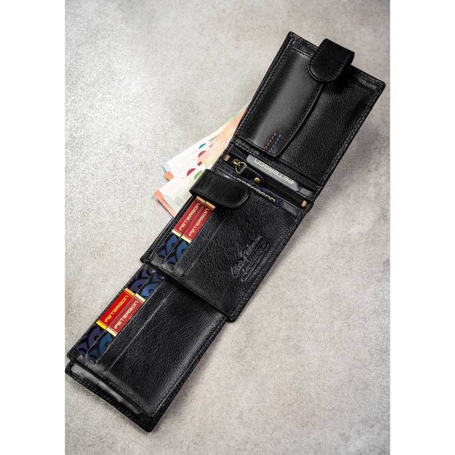 Poziomy portfel męski ze skóry naturalnej w czarnym kolorze w zestawie z brelokiem - Peterson