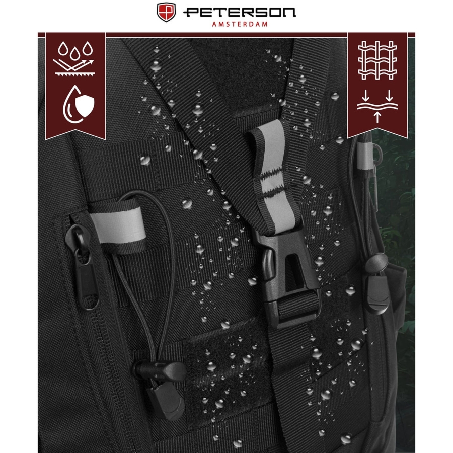 Sportowy plecak militarny w czarnym kolorze zawieszony na regulowanych szelkach - Peterson