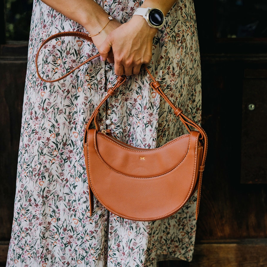 Listonoszka damska crossbody półksiężyc SHE S10 camel