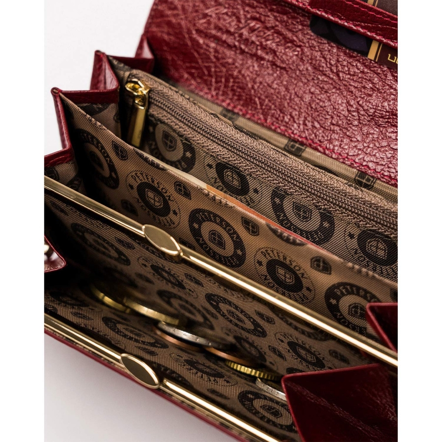 Elegancki zestaw prezentowy dla kobiet z lakierowanym portfelem - Peterson