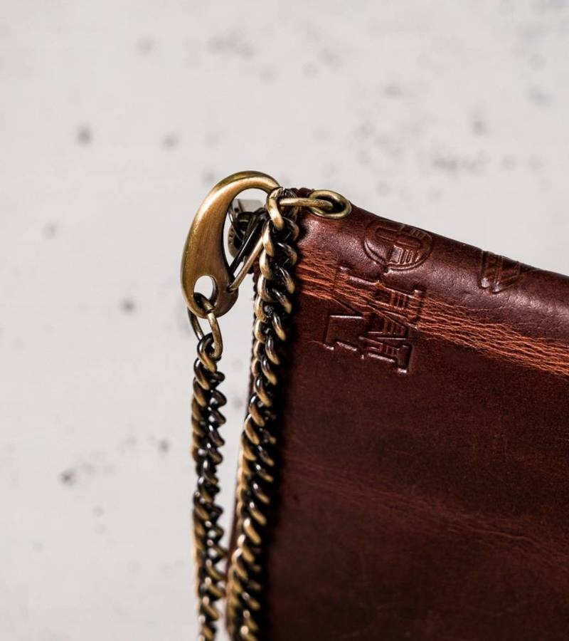 Portfel męski z łańcuchem Peterson brązowy PTN N992C-09-HWM-