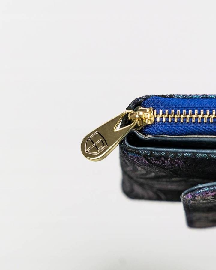 Mały, skórzany portfel damski z systemem RFID — Peterson