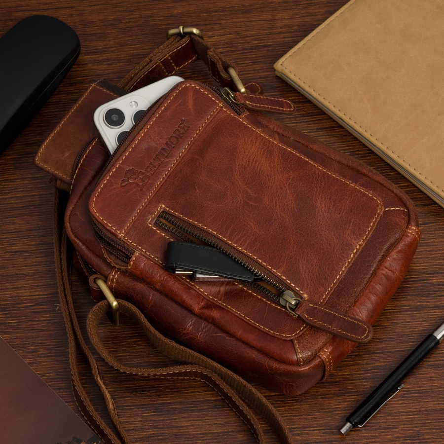 Torba męska skórzana na ramię mała listonoszka brązowa nubuk Beltimore N21