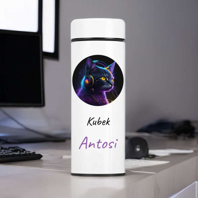 Na Święta kubek termiczny LED z nadrukiem UV Kot w słuchawkach