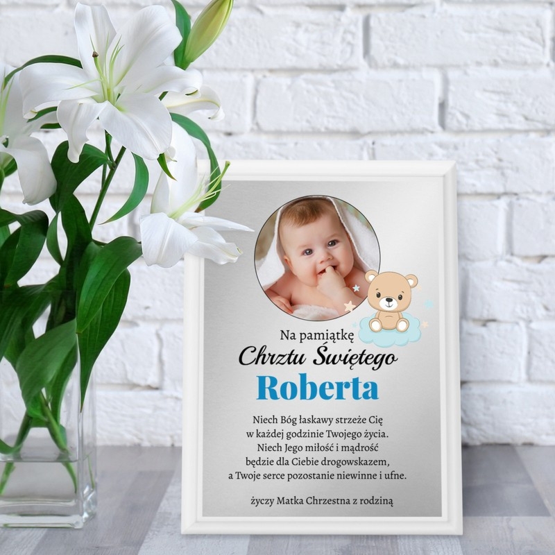 Pamiątka Chrztu Świętego - Biały Podkład ze Srebrną Tabliczką i Zdjęciem Dziecka