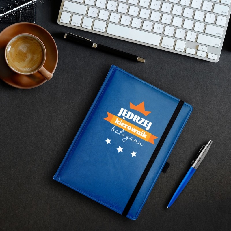 Zestaw dla kierownika: notes z nadrukiem UV + Parker z grawerem