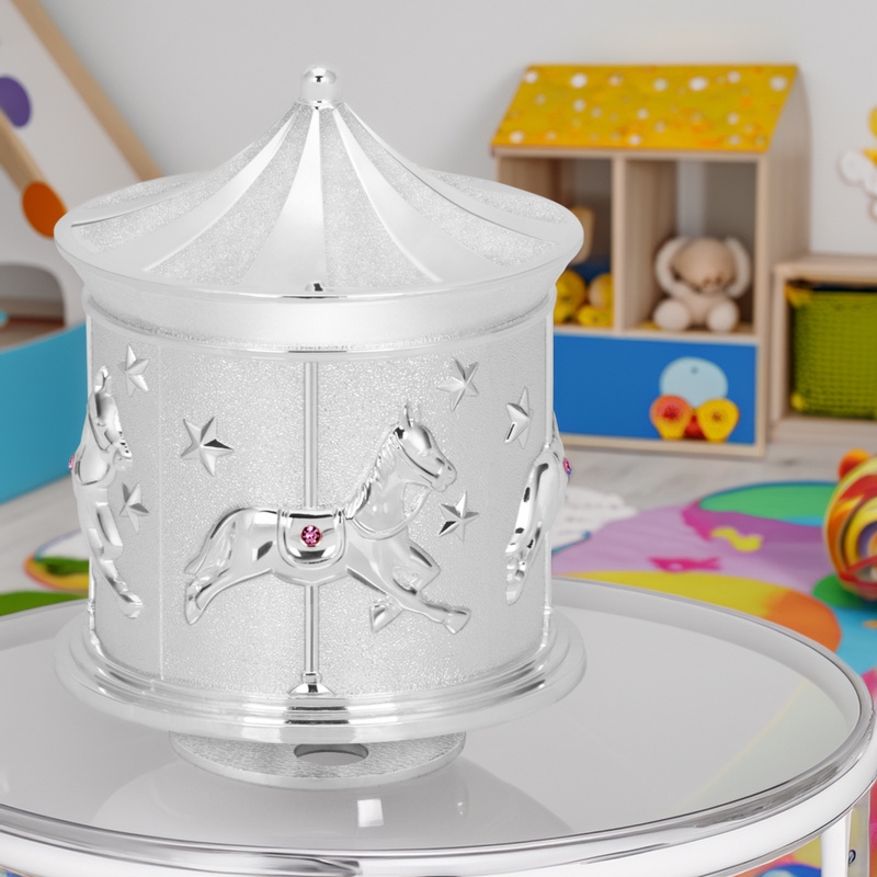 Różowa pozytywka karuzela na chrzciny dla dziewczynki z kryształkami