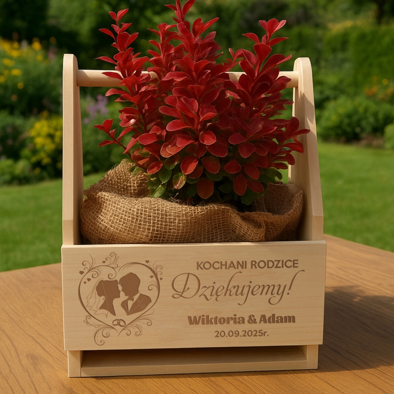 Drewniana skrzynka z grawerem – podziękowania dla rodziców