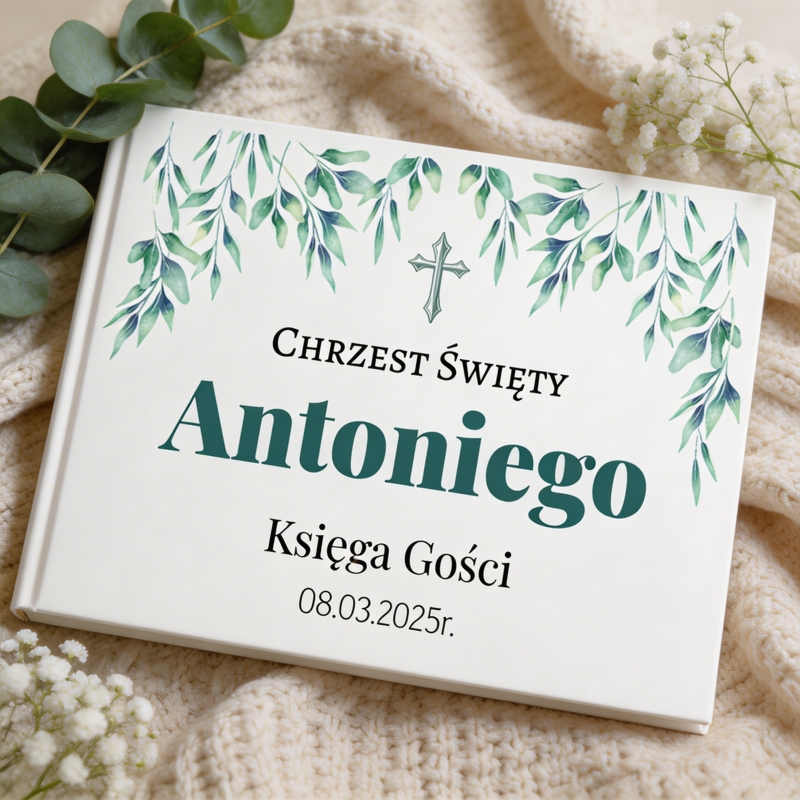 Księga Pamiątkowa na Chrzest/ Personalizacja na okładce / Druk UV