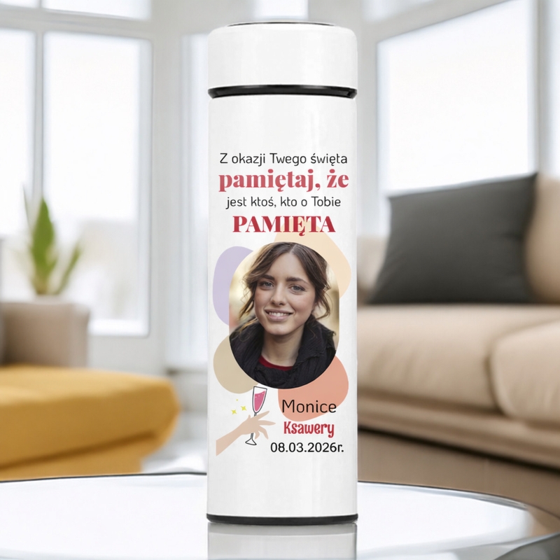 Kubek termiczny z wyświetlaczem LED – personalizowany nadruk na Dzień Kobiet 500 ml