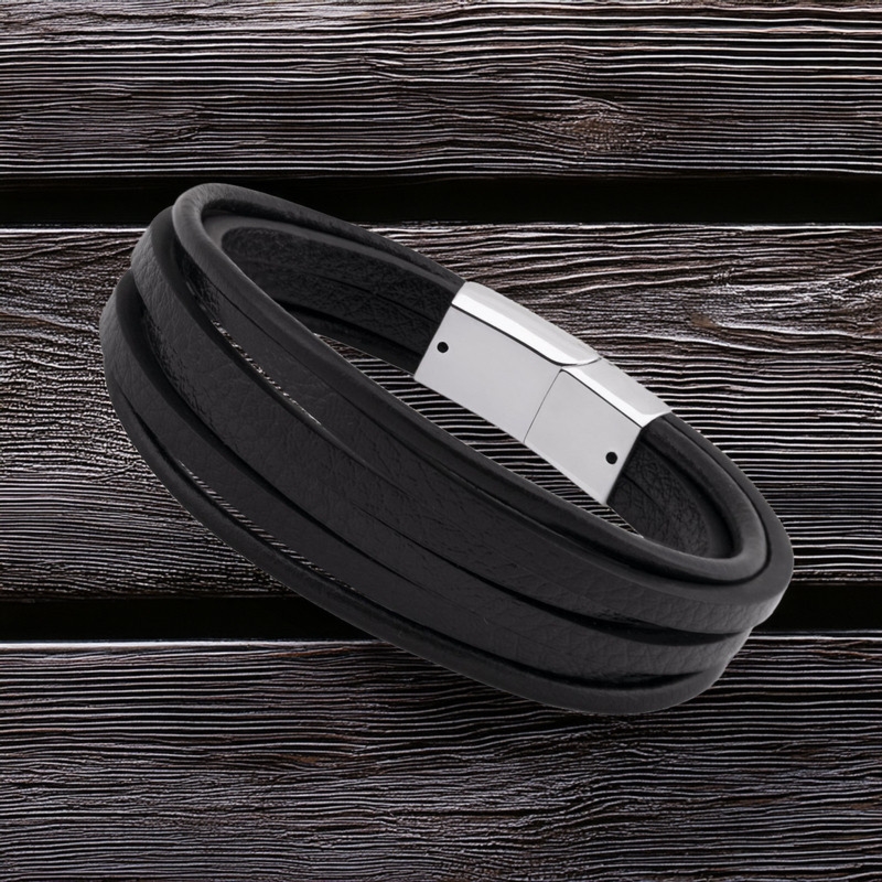 Na walentynki czarna bransoletka eko skóra 316 L z grawerem