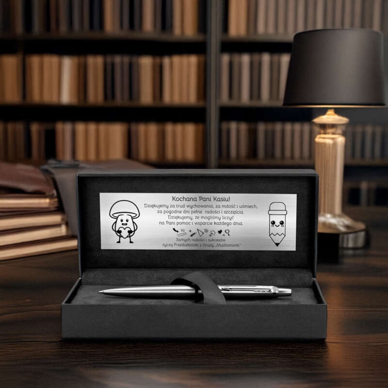 Długopis Parker Jotter CT z grawerem w szarym pudełku z tabliczką