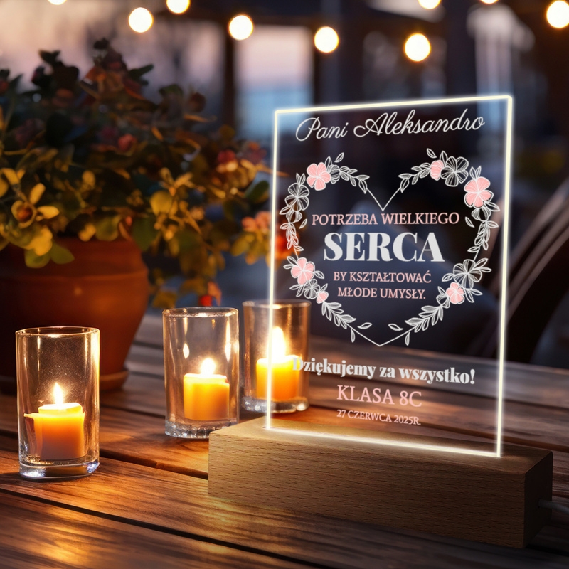 Zakończenie roku: ramka LED z nadrukiem UV i zdjęciem dla nauczyciela