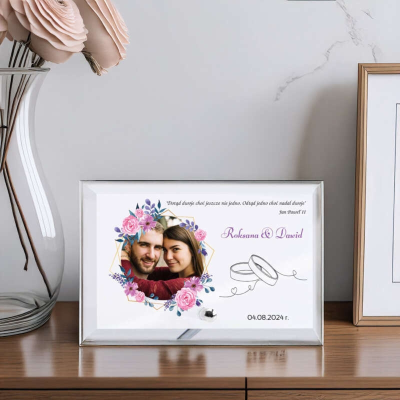 Szklana statuetka na ślub z kolorowym nadrukiem Personalizacja