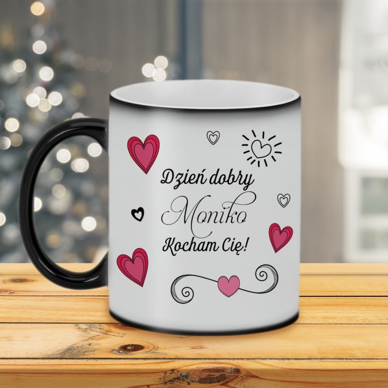 Walentynkowy czarny kubek magiczny z imieniem i zdjęciem