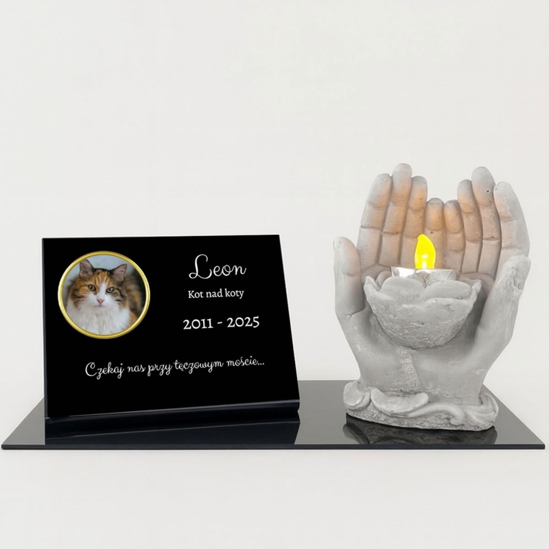 Zestaw nagrobny dla pupila – tabliczka UV i świeczka LED