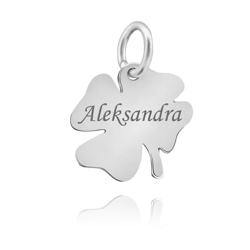 Na Dzień Matki wisiorek czterolistna koniczynka 925 z grawerem