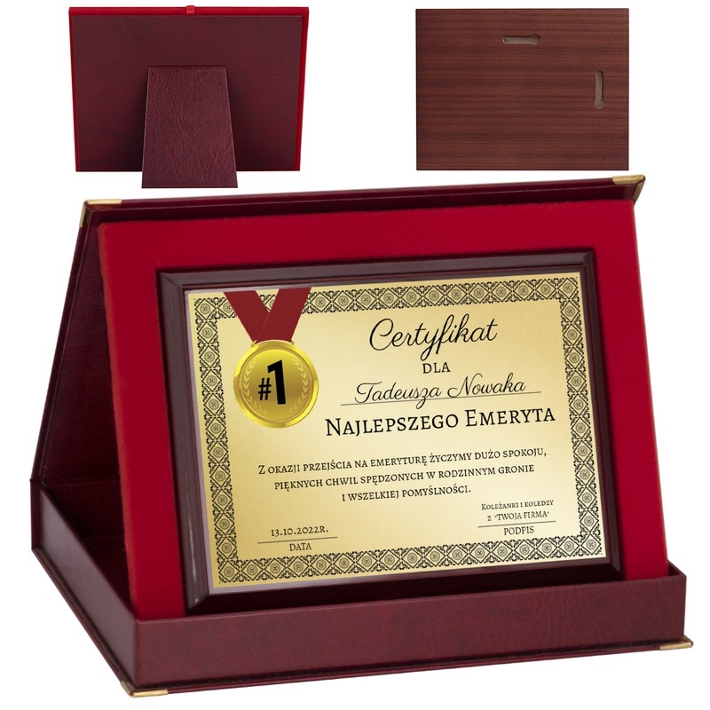 Image of Certyfikat z okazji przejścia na emeryturę / Drewniany panel, złota tabliczka, etui, dedykacja
