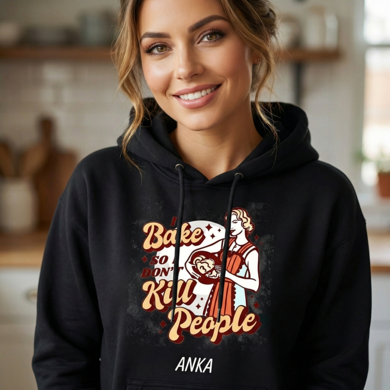 Czarna bluza z kapturem – personalizowany nadruk z imieniem | oryginalny prezent