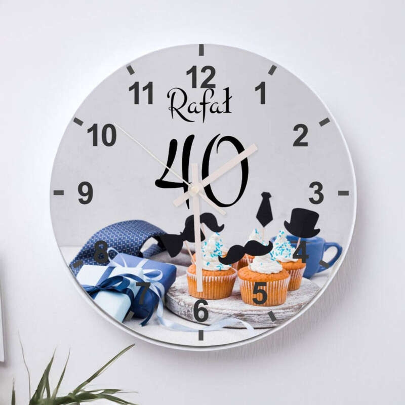 Urodzinowy zegar szklany z personalizacją UV ze zdjęciem dla niego