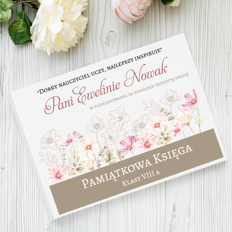 Pamiątkowa Księga dla Nauczyciela – Prezent dla Wychowawcy