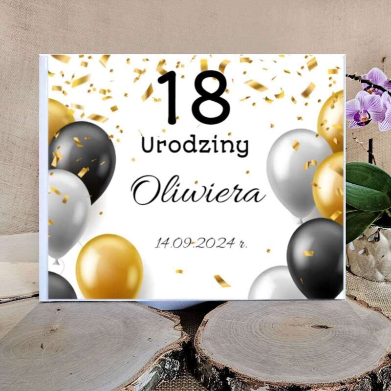 Księga Gości na 18 urodziny/ Ornament / Personalizacja na okładce / Druk UV