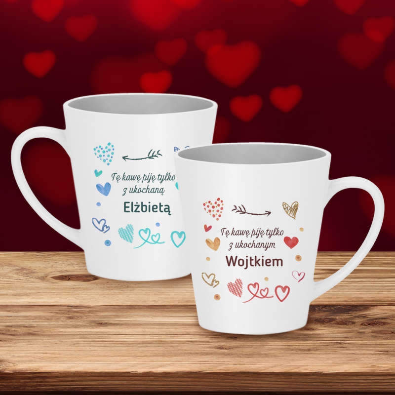 Walentynki: biały zestaw 2 kubków z imionami i serduszkami