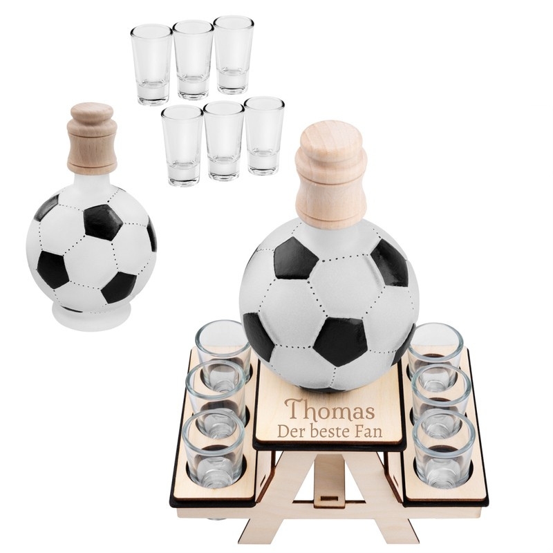 Image of 7-teiliges Alkoholset Karaffe und Gläser Fußball mit Gravuru