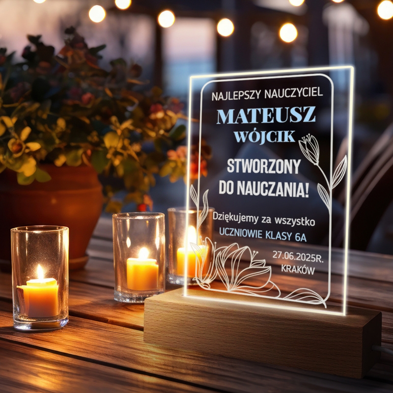 Dzień Nauczyciela: podświetlana ramka LED ze zdjęciem i dedykacją