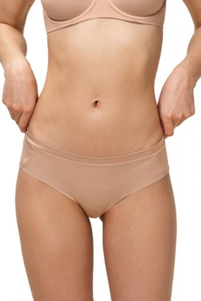 Figi damskie Triumph BodyMakeup hipster beżowe