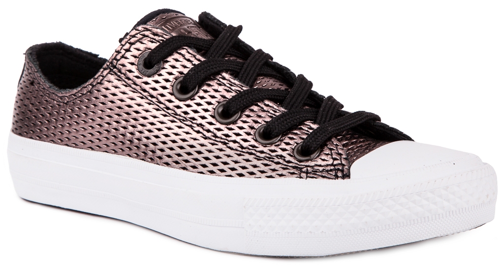 Image of Trampki damskie CONVERSE Chuck Taylor All Star II Perforated Metallic Leather 555799C