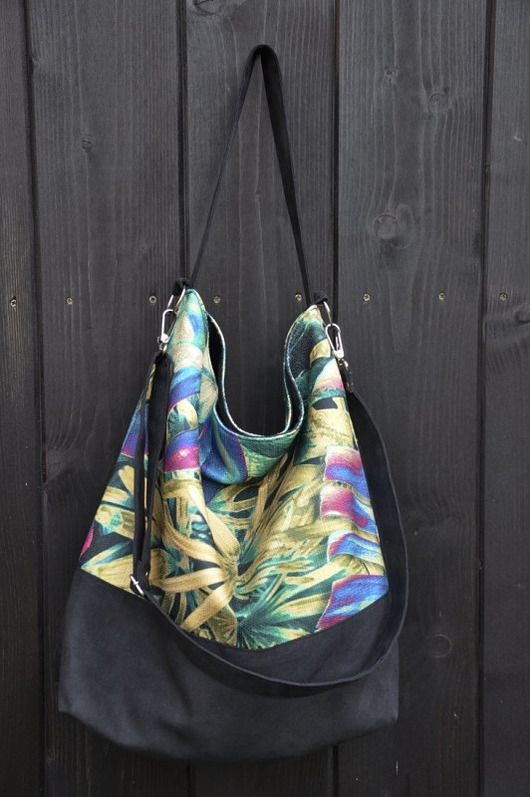 Image of Pakamera TORBA HOBO XXL - print monstera
